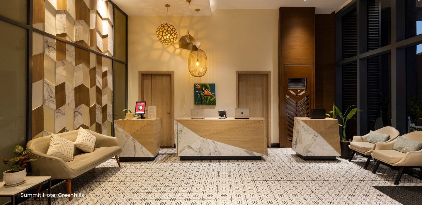 Summit Hotel Greenhills Lobby