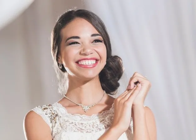 The Summit Debutante