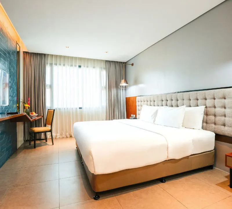 Summit Galleria Cebu Deluxe King Room