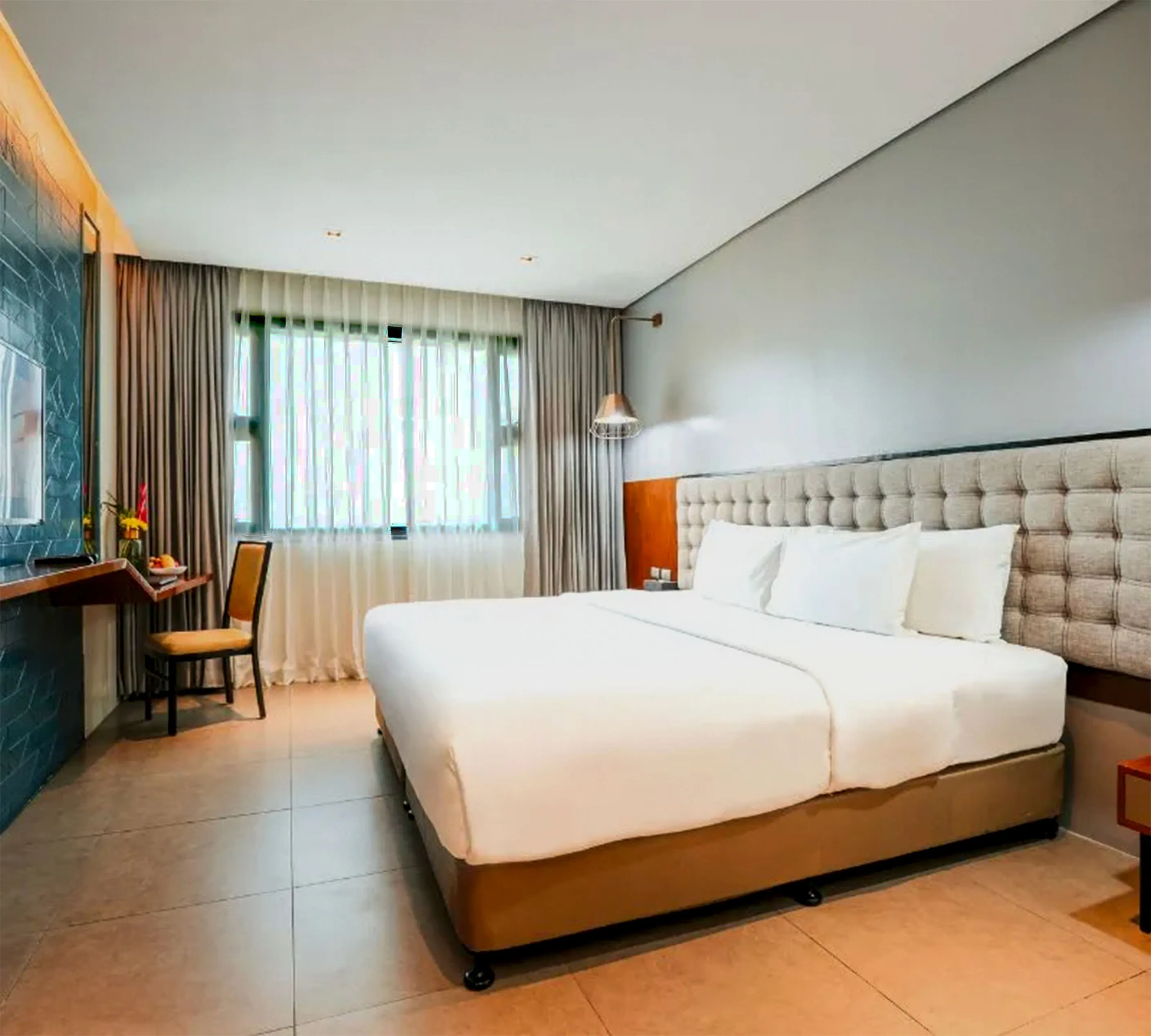 Summit Galleria Cebu Deluxe King Room